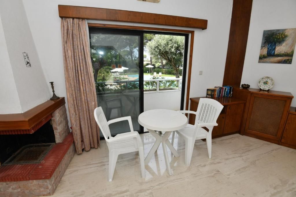 Niki Hotel Apartments фото 47