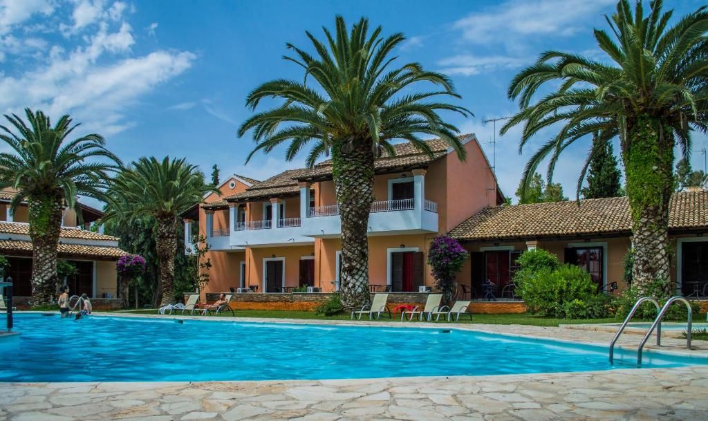 Folies Corfu Town Hotel Apartments фото 3