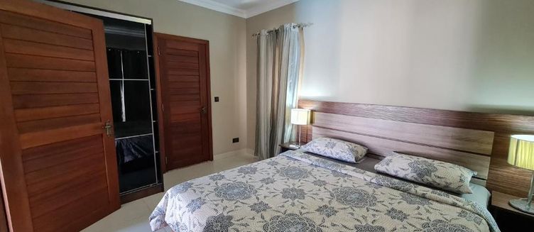 Фото отеля Northern Pearl Luxury Apartments