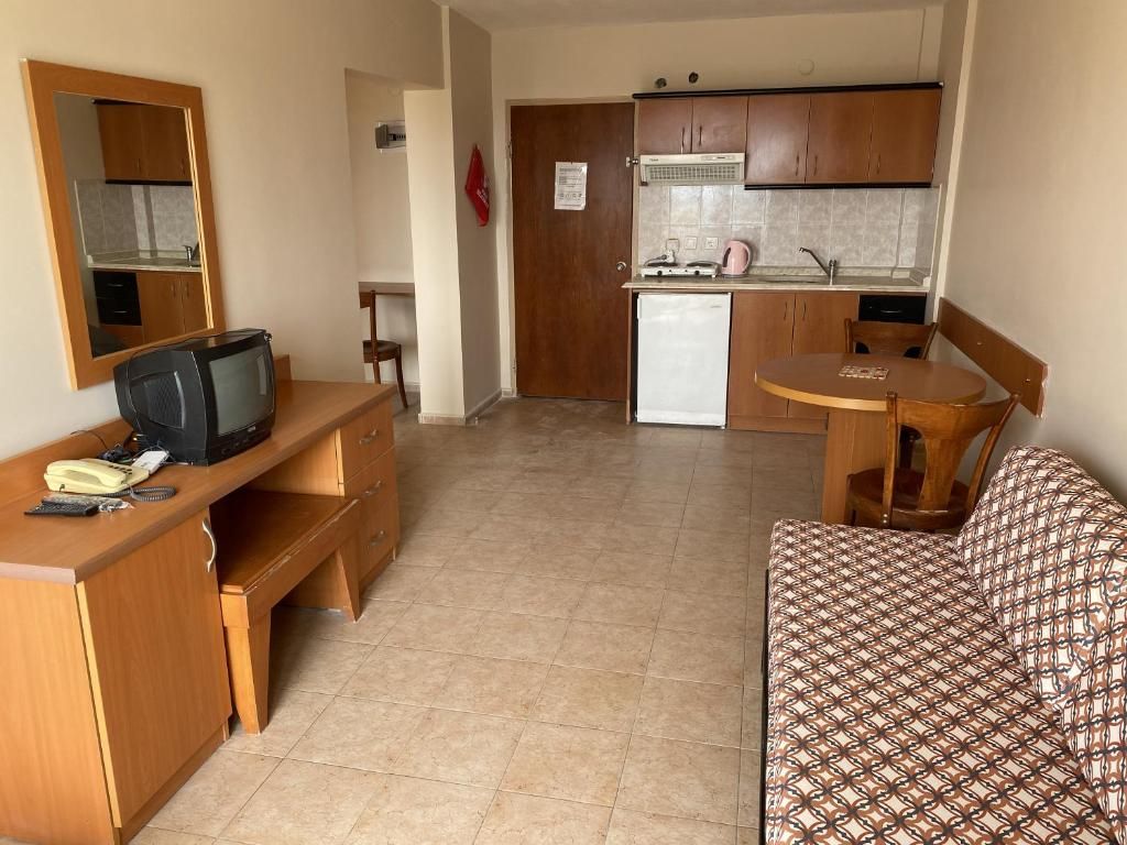 Tuntas Family Suites Kusadasi фото 28