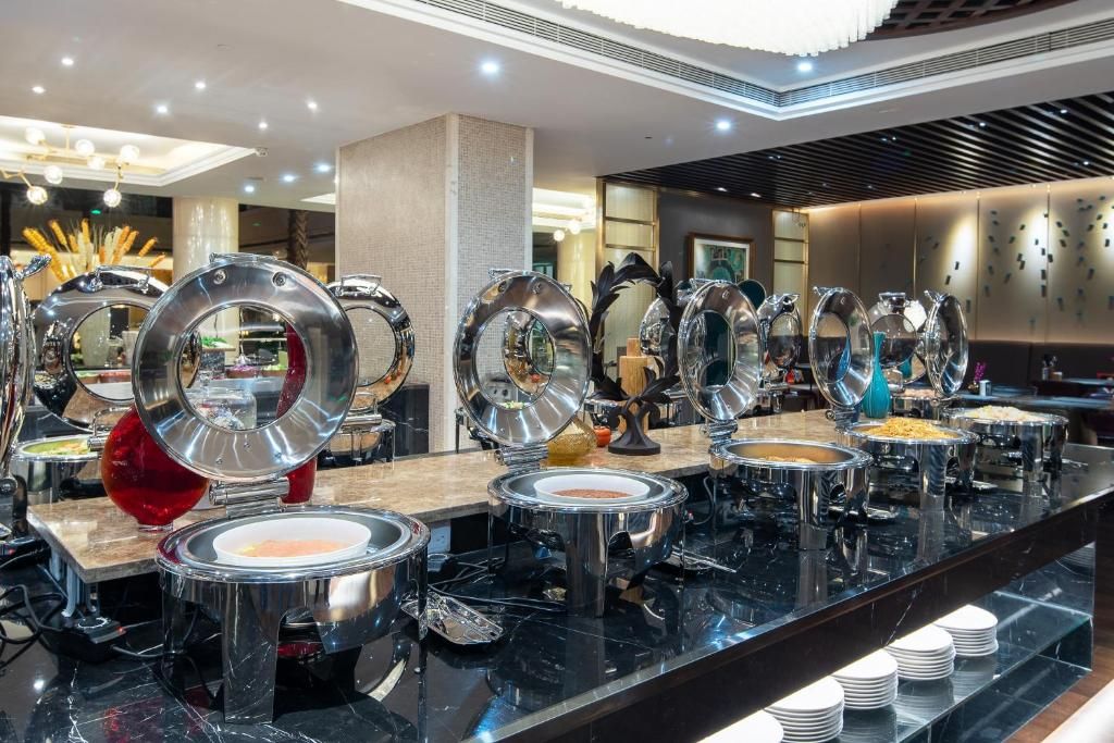 Jin Jiang West Capital International Hotel фото 11