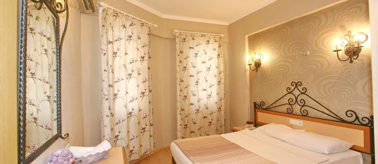 Фото отеля Bella Bravo Suite Hotel