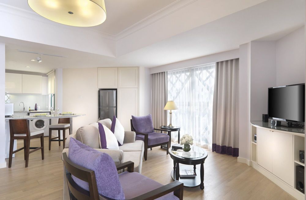 Ambassador Row Hotel Suites by Lanson Place фото 40