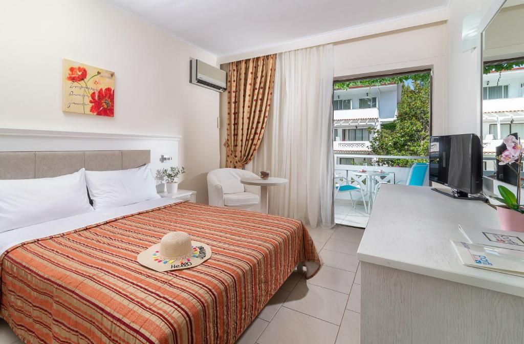 Porfi Beach фото 11