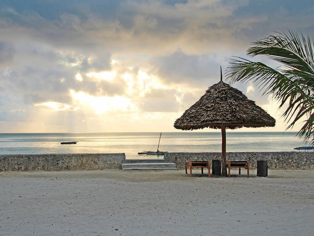 Nur Beach Hotel фото 47