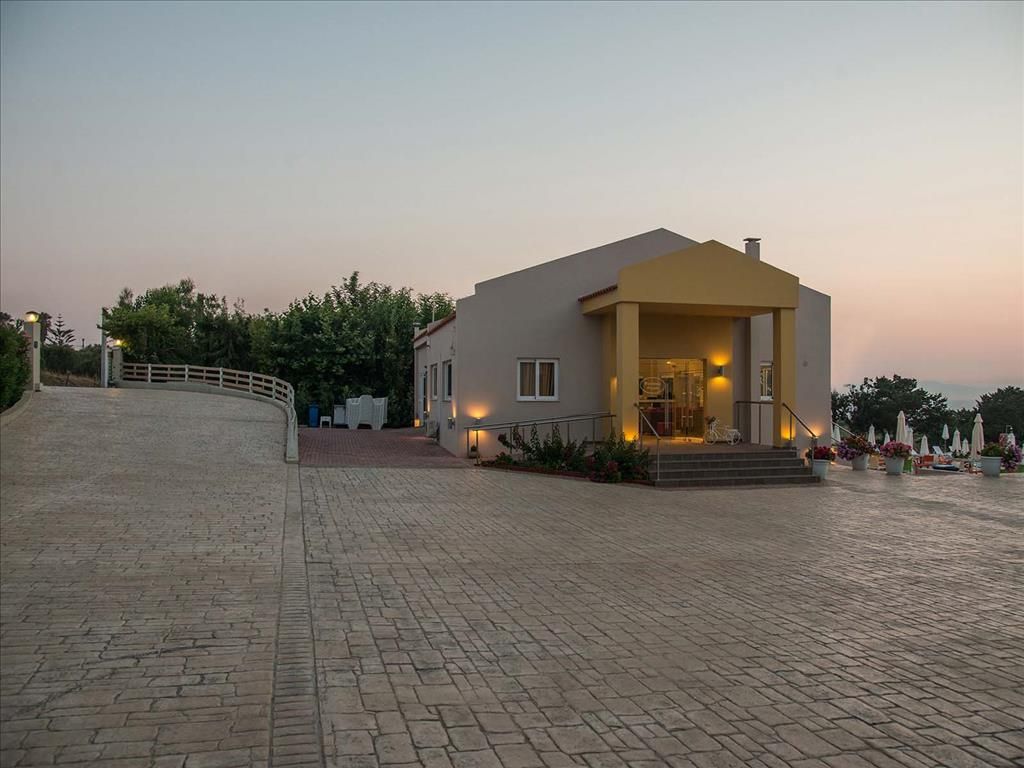 Fournia Village фото 22