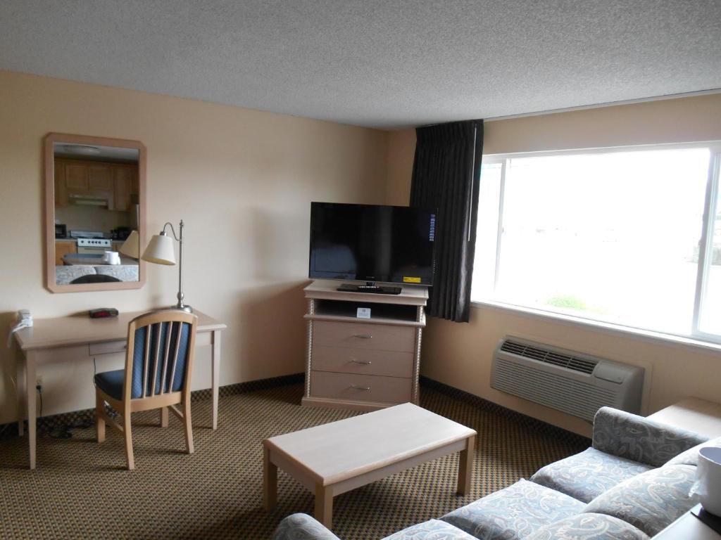 GuestHouse Inn & Suites Eugene/Springfield фото 2