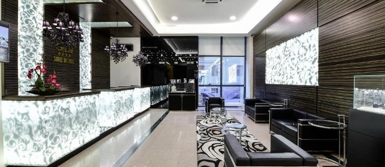 Фото отеля Opera Suite Hotel