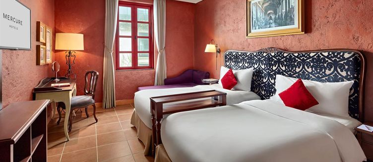 Фото отеля Mercure Danang French Village Mount Bana