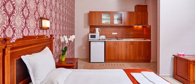 Фото отеля Karolina Hotel