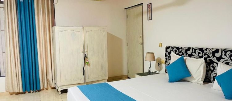 Фото отеля Feel Villa