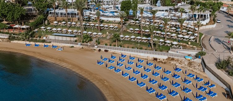 Фото отеля Golden Coast Beach Hotel