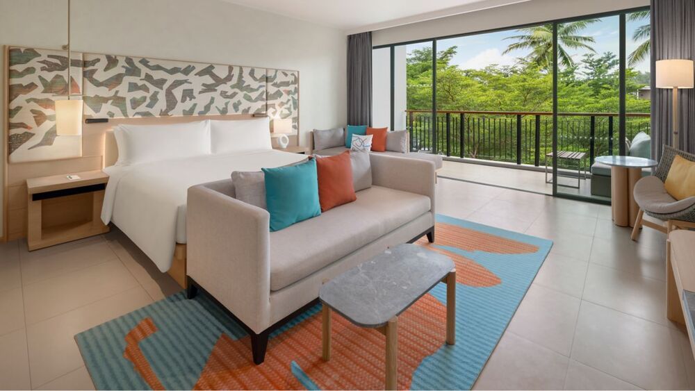 Le Meridien Phuket Mai Khao Beach Resort фото 91