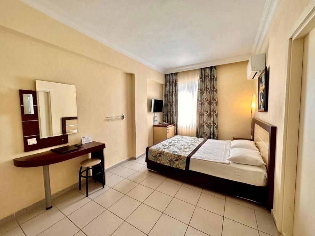 Blue Wave Suite Hotel фото 69