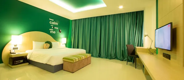 Фото отеля Sleep with Me Hotel