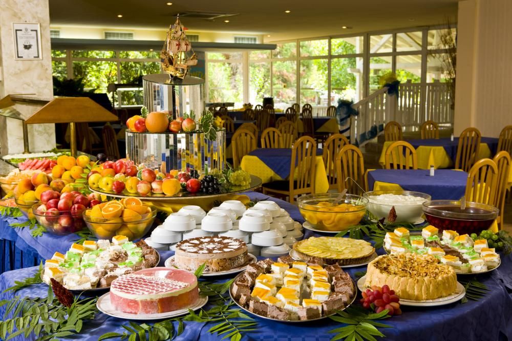 Hotel Oazis фото 0