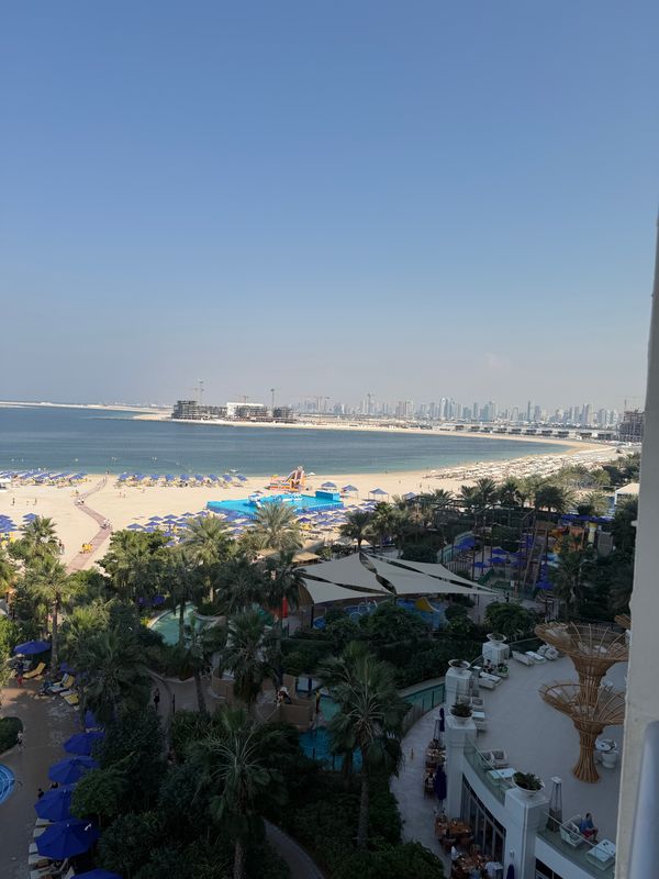 Centara Mirage Beach Resort Dubai фото 79