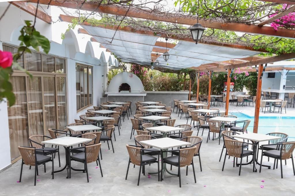 Hotel Loutanis фото 21