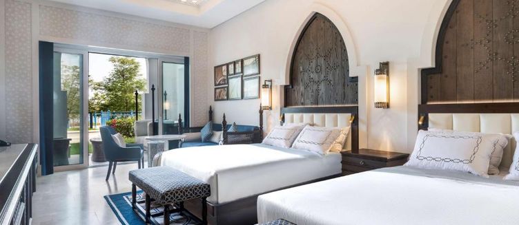 Фото отеля Hilton Salwa Beach Resort & Villas