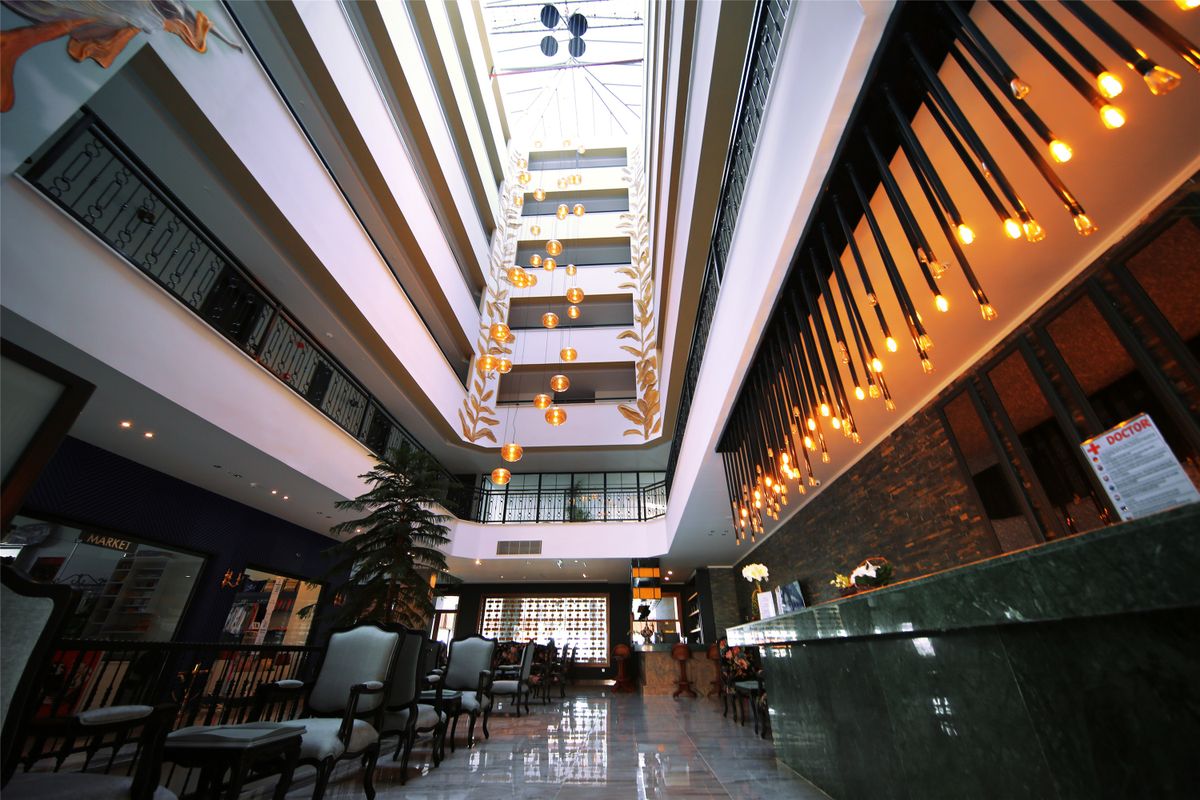 Sey Beach Hotel & Spa фото 17