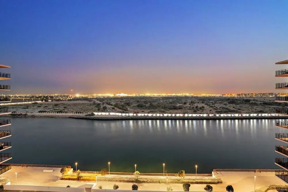 Desert Key - Perfectly Located Yas Island Premier Apts фото 25
