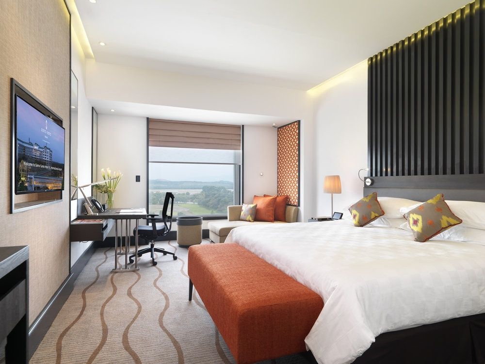 Sama-Sama Hotel KLIA фото 61
