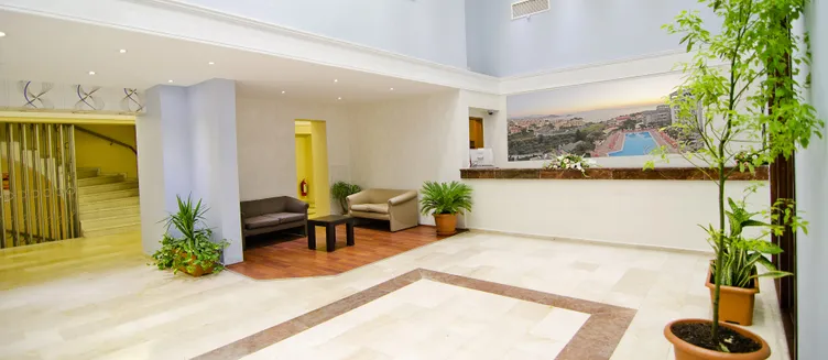 Фото отеля Citys Hill Hotel