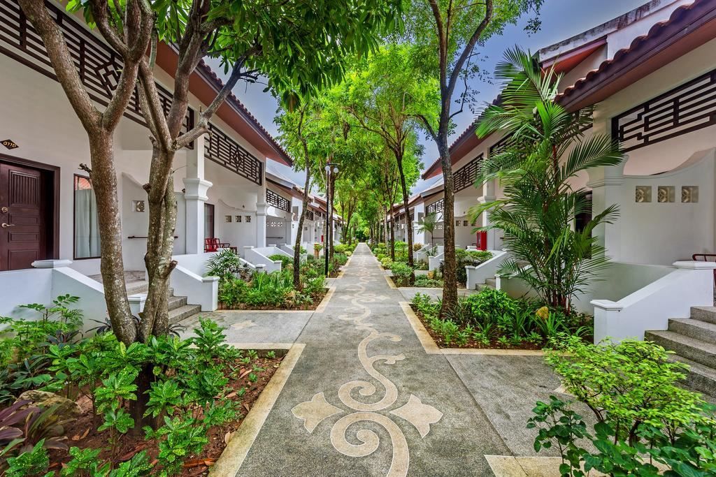 Duangjitt Resort & Spa фото 68
