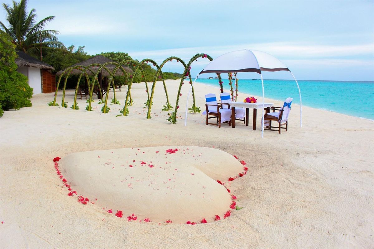 Palm Beach Island Resort & Spa Maldives фото 10