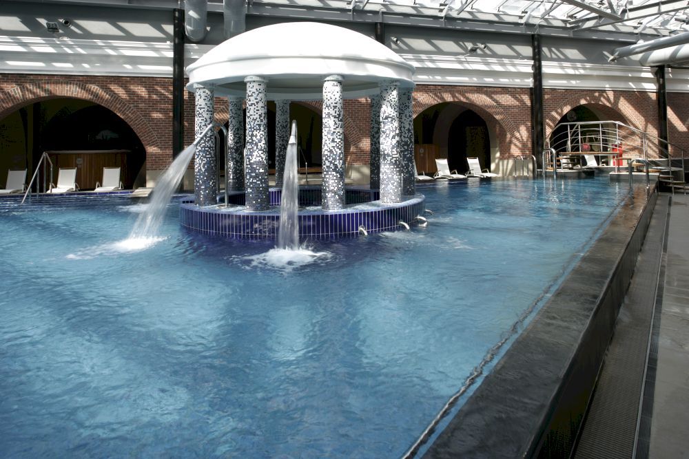 Palace Bridge Hotel фото 13