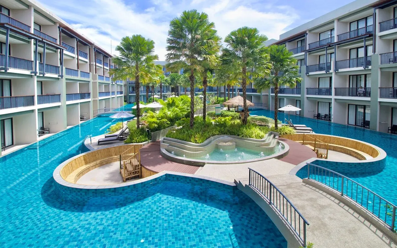 Le Meridien Khao Lak Resort & Spa фото 7