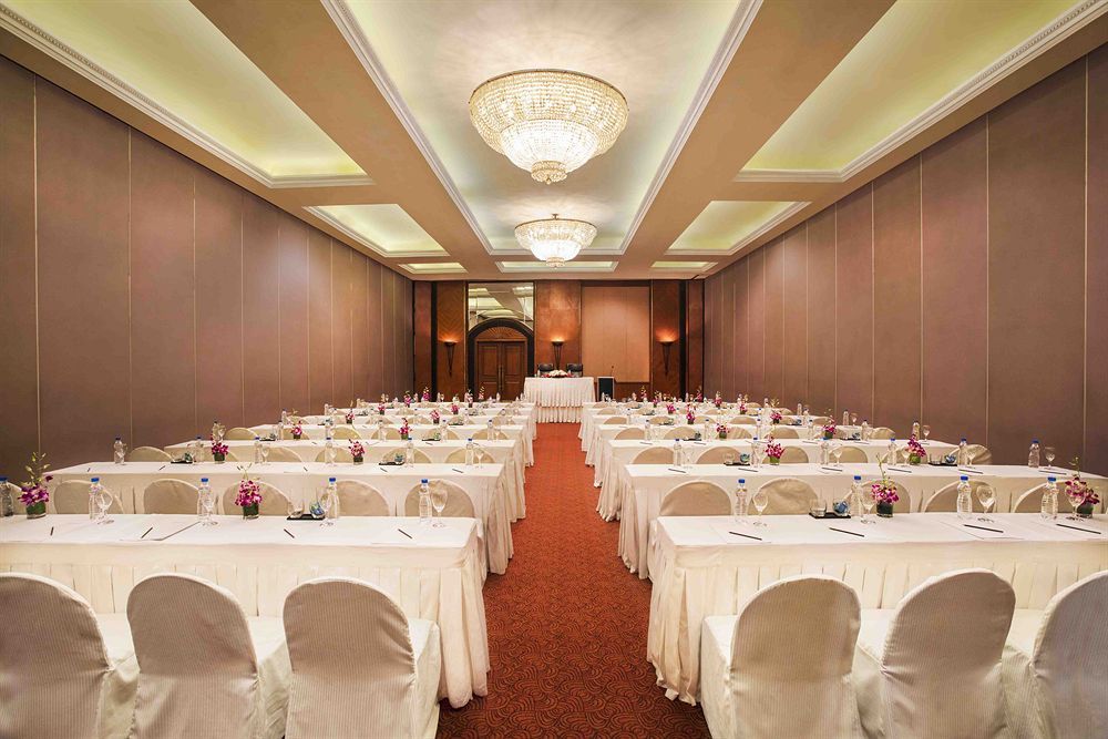 Eros Hotel New Delhi, Nehru Place фото 53