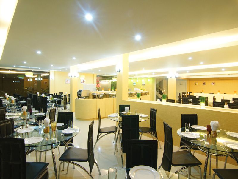 Jomtien Dragon Beach Resort фото 6