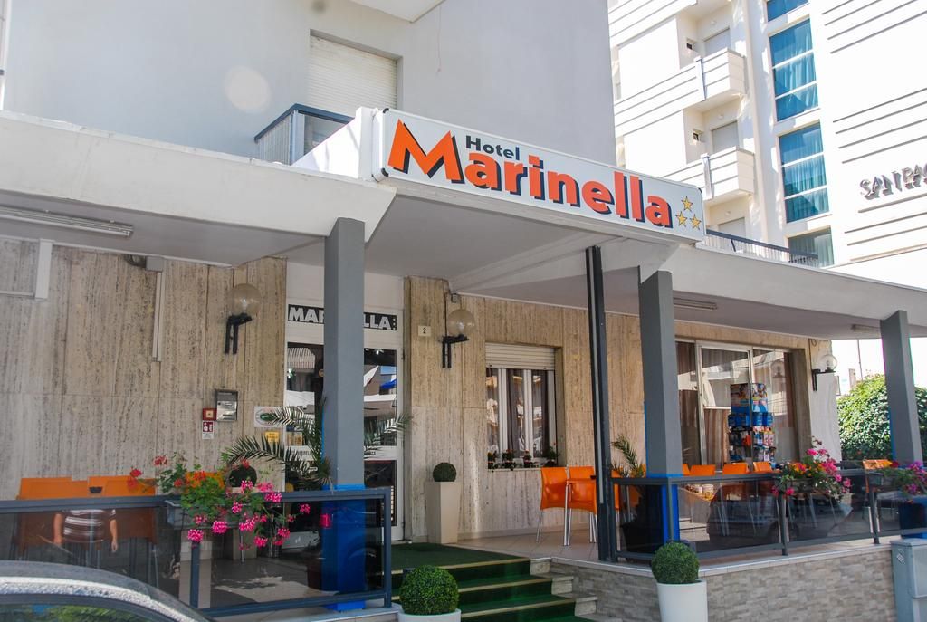 Hotel Marinella фото 0