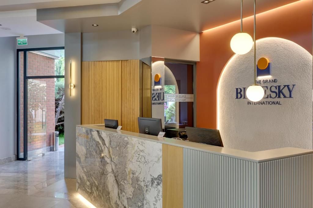The Grand Blue Sky International Hotel фото 119