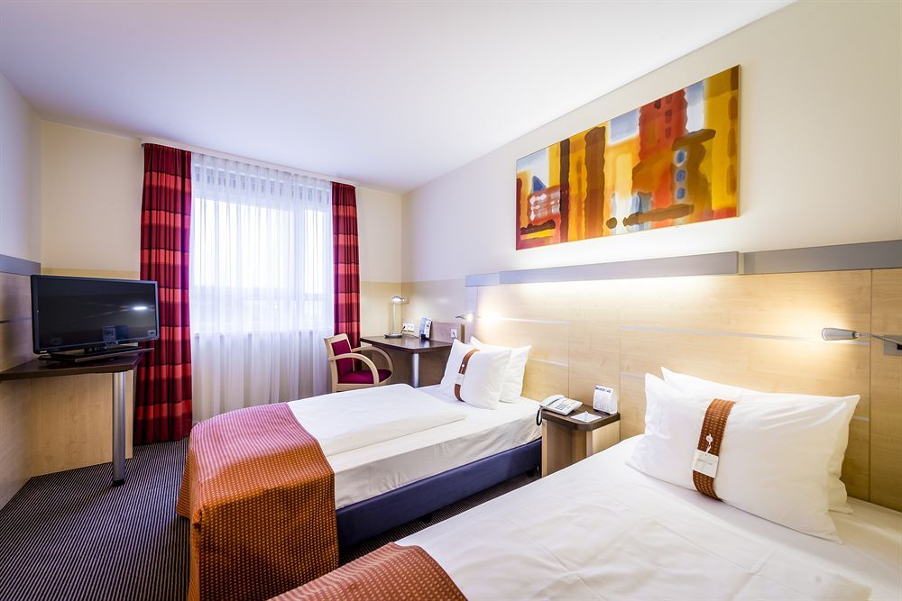 Holiday Inn Express Duesseldorf - City North фото 24