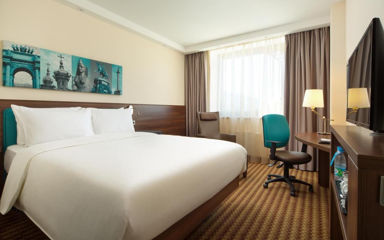 Hampton by Hilton Saint Petersburg ExpoForum фото 6