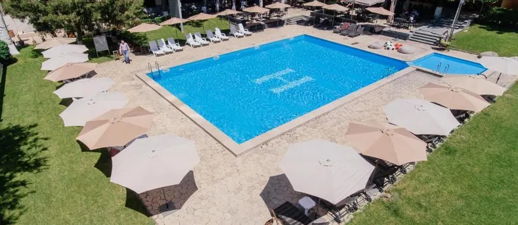 Фото отеля President Hotel