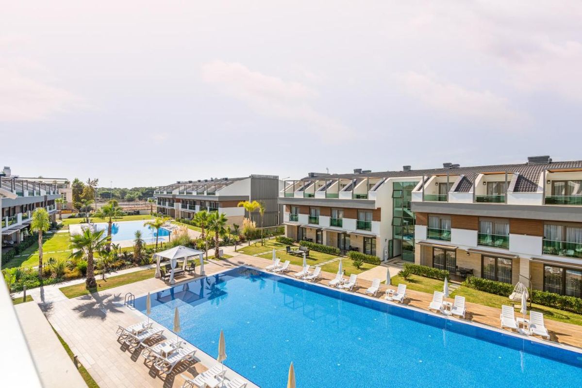 Veranda Beach Suites Boutique фото 7