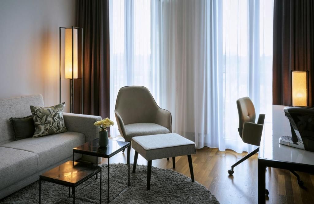 Leonardo Royal Hotel Munich фото 36