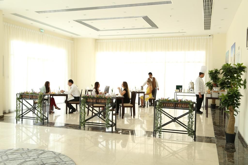 The Uptown Hotel Apartments Fujairah by Gewan фото 6