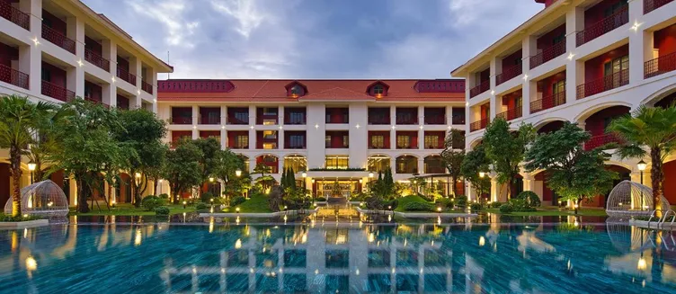 Фото отеля Senna Hue Hotel