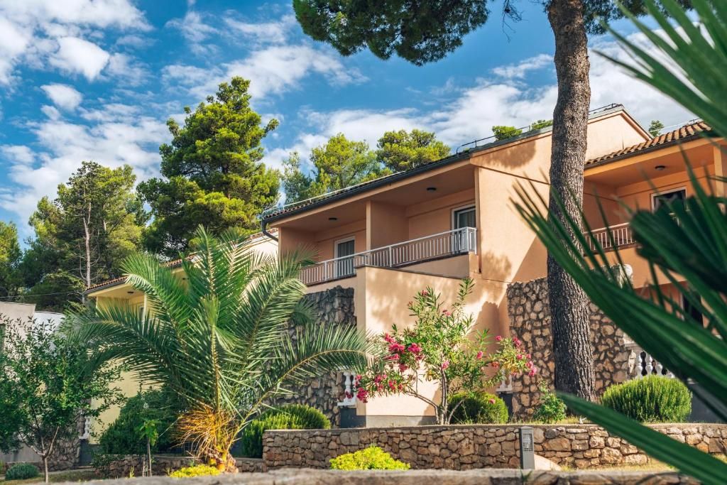 Matilde Beach Resort фото 2