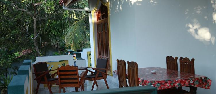 Фото отеля Sumal Villa