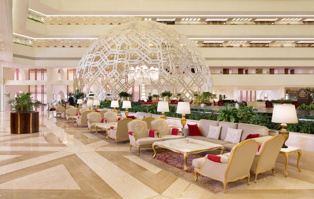 Sheraton Grand Doha Resort & Convention Hotel фото 12