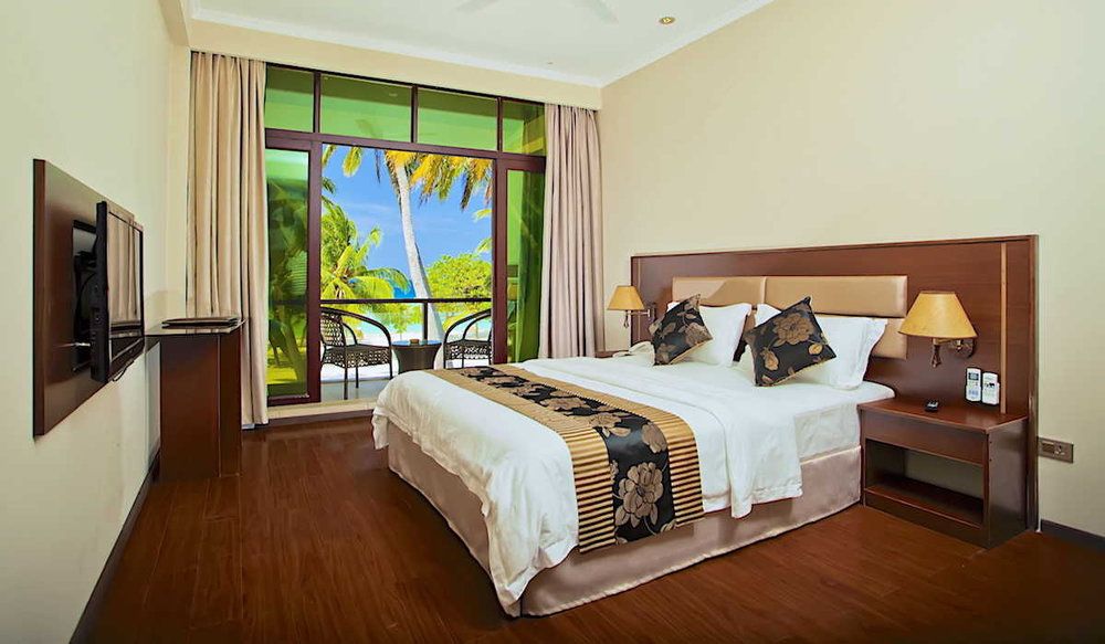 Kaani Beach Hotel фото 37