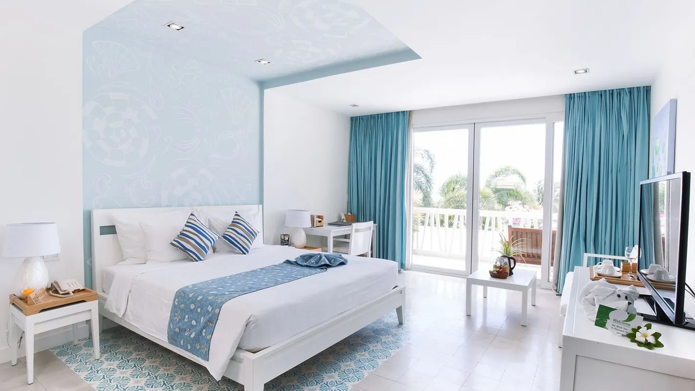 The Cliff Resort and Residence фото 3