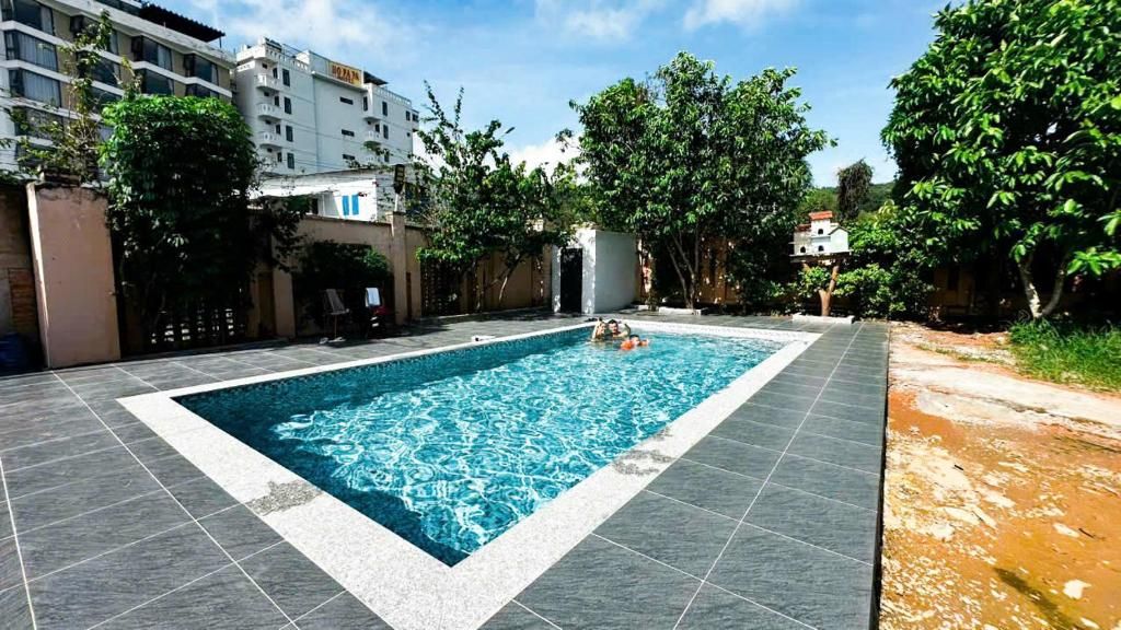 Lucky Phu Quoc Hotel фото 28