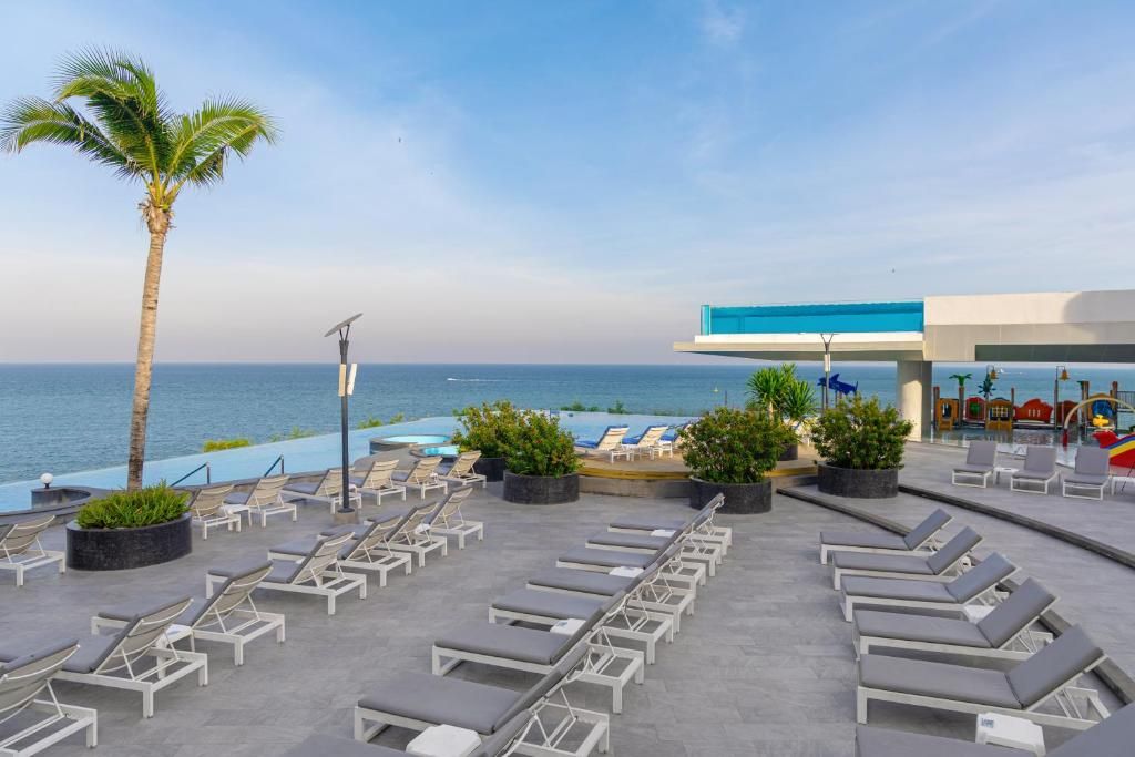 Royal Cliff Beach Terrace фото 92