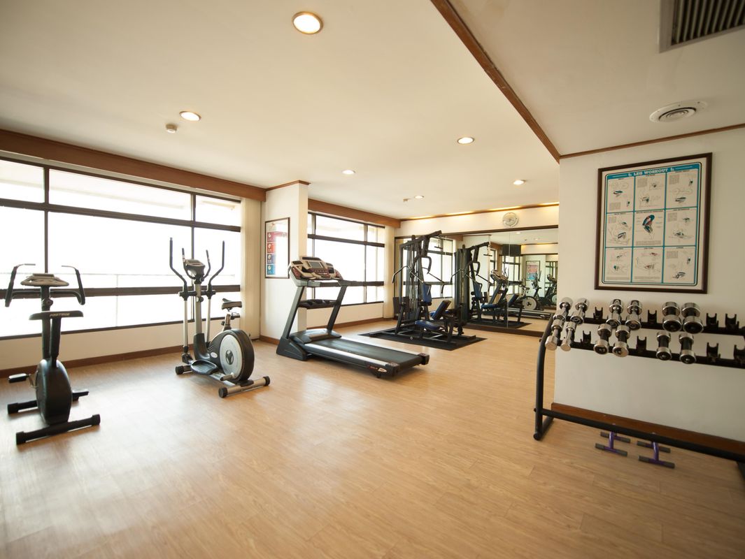 Pinnacle Lumpinee Park Hotel & Spa фото 23